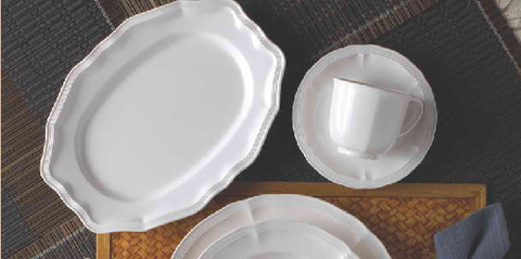 Bạn biết gì vê chén đĩa nhựa Thái Lan?